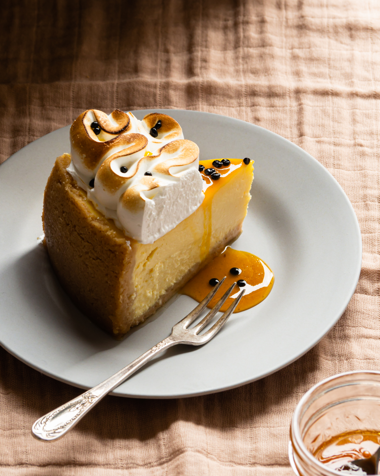 Passion fruit cheesecake